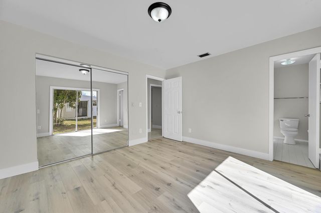 434 NE Electra Avenue, Port St. Lucie, Port St Lucie, FL 34983