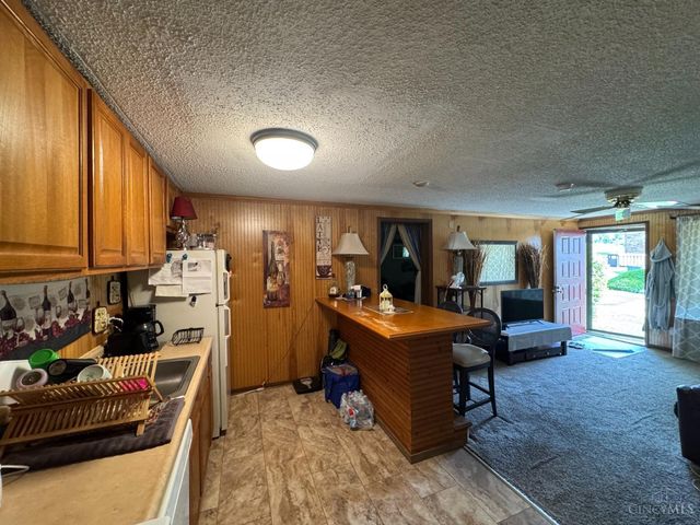 9552 Olde Woods Drive, West Chester, OH 45011