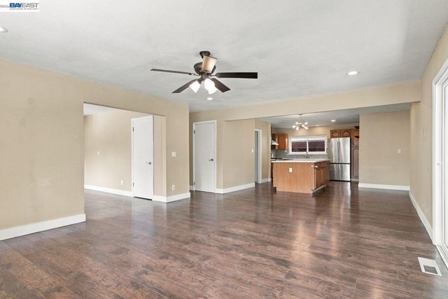 25722 Donald Ave, Hayward, CA 94544