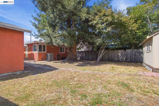 25722 Donald Ave, Hayward, CA 94544