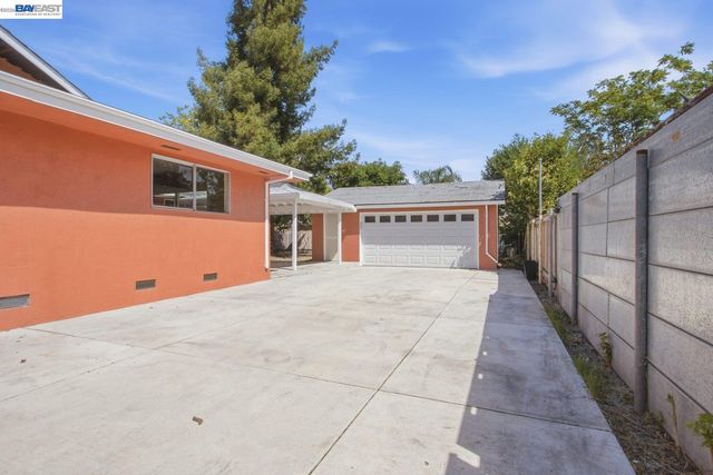 25722 Donald Ave, Hayward, CA 94544