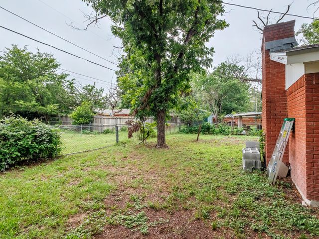 1340 Wildwood, Stephenville, TX 76401