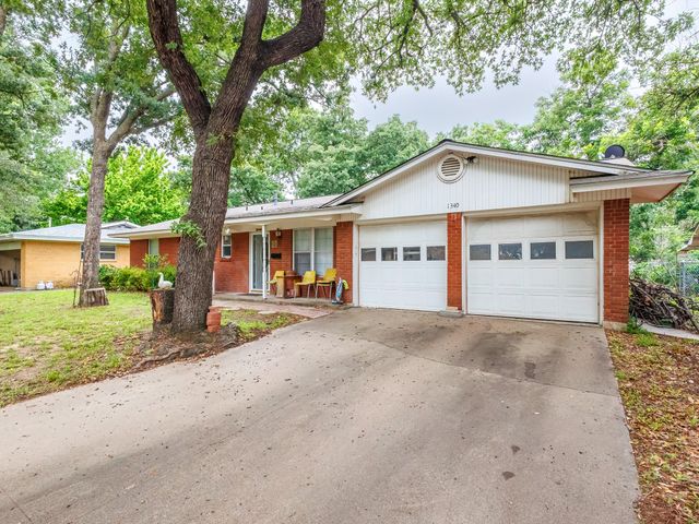 1340 Wildwood, Stephenville, TX 76401
