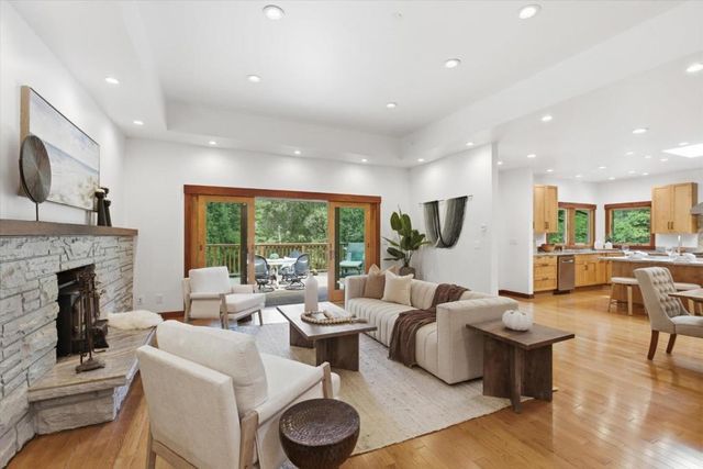 260 Grandview Drive, Woodside, CA 94062