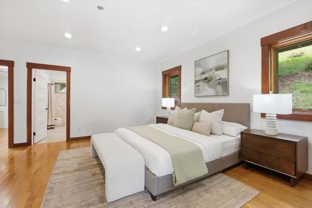 260 Grandview Drive, Woodside, CA 94062