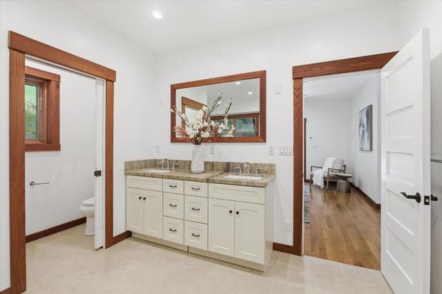 260 Grandview Drive, Woodside, CA 94062