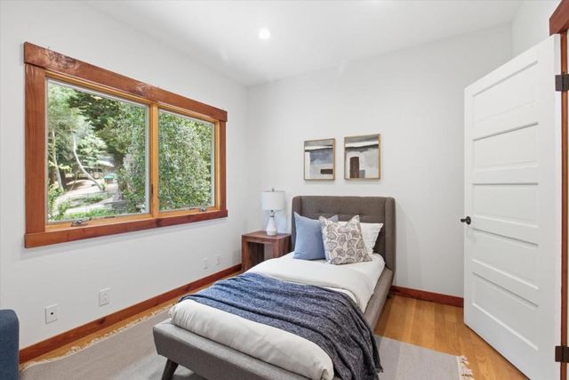260 Grandview Drive, Woodside, CA 94062