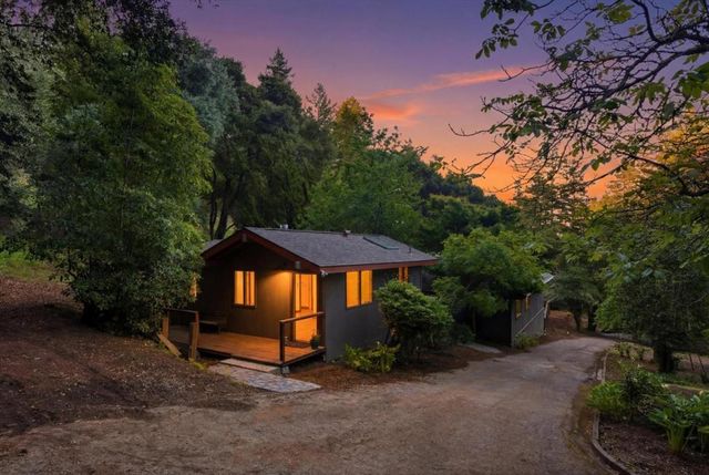 260 Grandview Drive, Woodside, CA 94062