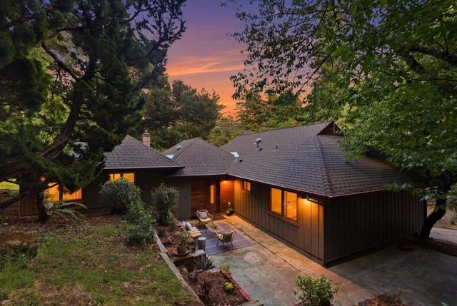 260 Grandview Drive, Woodside, CA 94062
