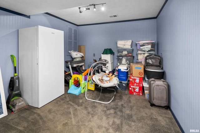 8325 55TH Street, Coal Valley, IL 61240