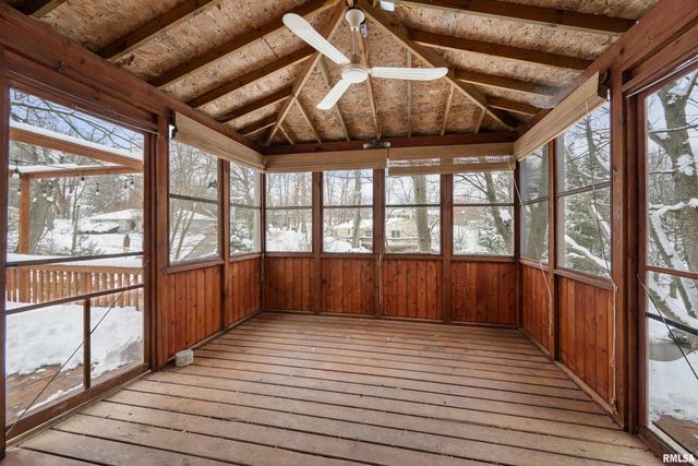 8325 55TH Street, Coal Valley, IL 61240