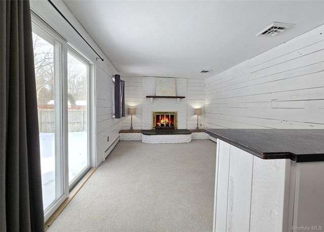 43 Fallen Leaf Road, Holbrook, NY 11741