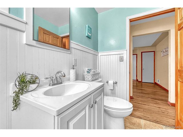 3650 S Delaware St, Englewood, CO 80110