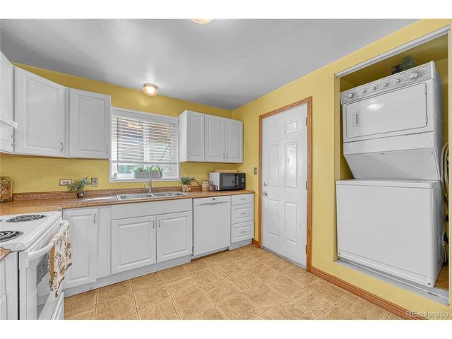 3650 S Delaware St, Englewood, CO 80110