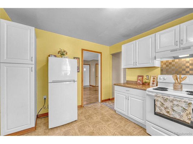 3650 S Delaware St, Englewood, CO 80110