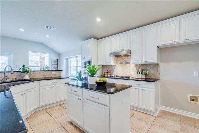 19429 Sea Island DR, Pflugerville, TX 78660