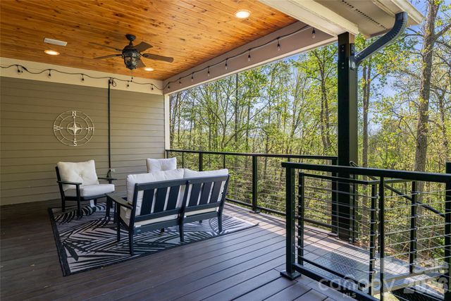 36 Snowshoe Drive, Asheville, NC 28803