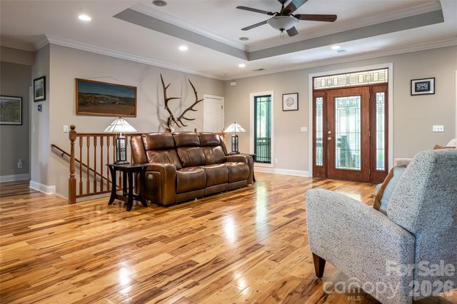 36 Snowshoe Drive, Asheville, NC 28803