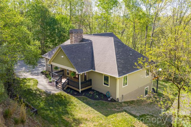 36 Snowshoe Drive, Asheville, NC 28803