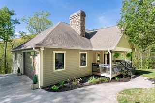 36 Snowshoe Drive, Asheville, NC 28803