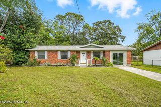 5125 SAGINAW Avenue, Jacksonville, FL 32210