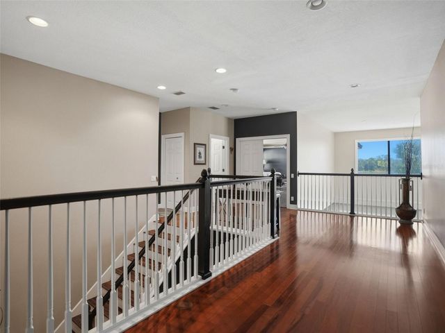 2707 LAKEBREEZE LANE S, Clearwater, FL 33759