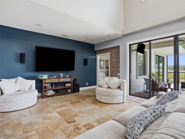 2707 LAKEBREEZE LANE S, Clearwater, FL 33759