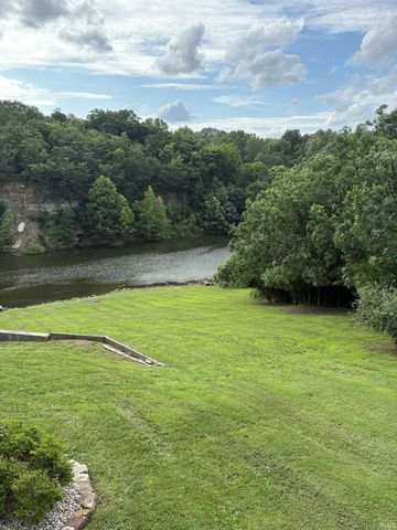 1477 W Eble Road, Boonville, IN 47601