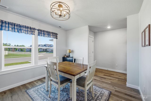 2904 S Alcamo Way, Meridian, ID 83642