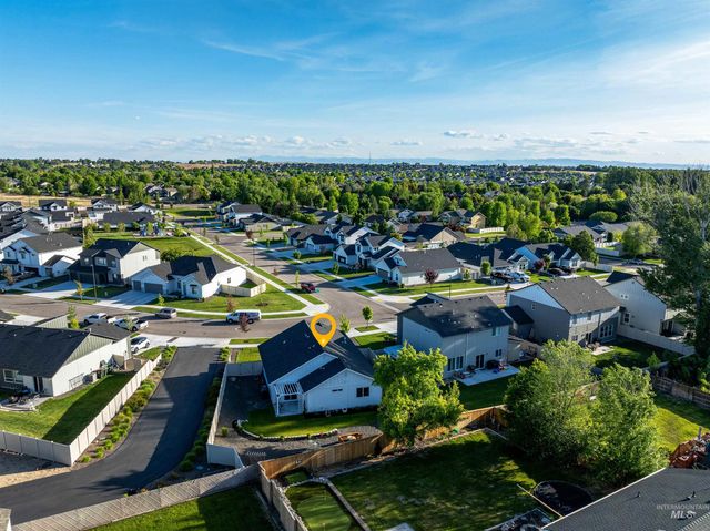2904 S Alcamo Way, Meridian, ID 83642