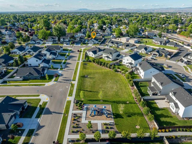 2904 S Alcamo Way, Meridian, ID 83642