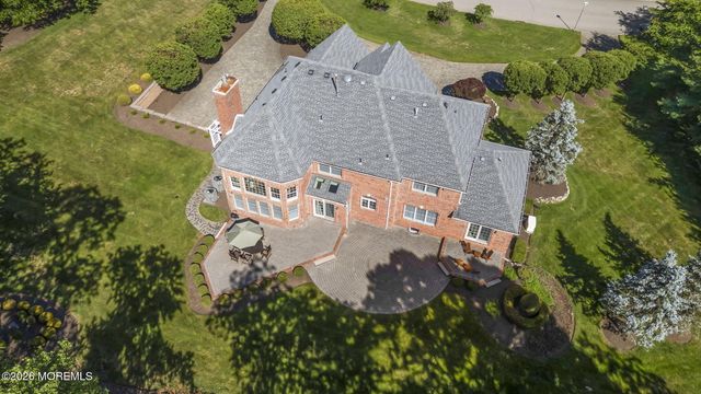 10 Castlehill Drive, Marlboro, NJ 07746