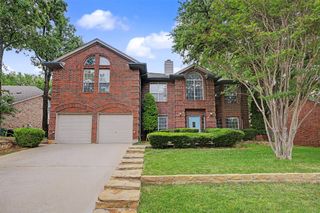 1810 Haydenbend Circle, Grapevine, TX 76051