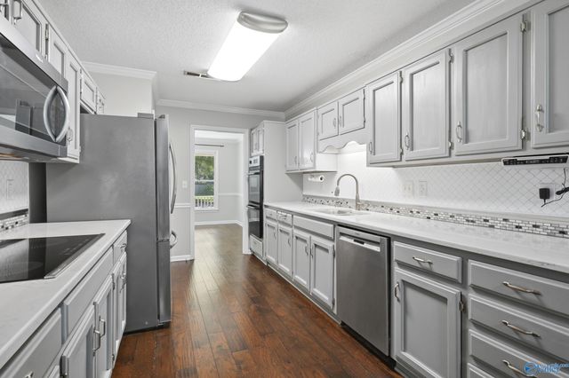 14875 Clovercrest Drive, Huntsville, AL 35803