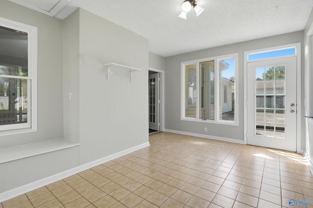 14875 Clovercrest Drive, Huntsville, AL 35803