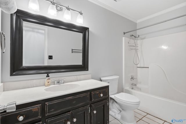 14875 Clovercrest Drive, Huntsville, AL 35803
