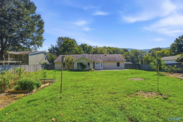 14875 Clovercrest Drive, Huntsville, AL 35803
