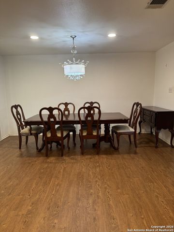 7727 WEXFORD HOLLOW, San Antonio, TX 78240