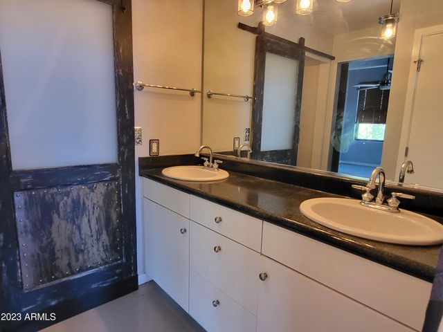 914 E Osborn Road Unit 218, Phoenix, AZ 85014