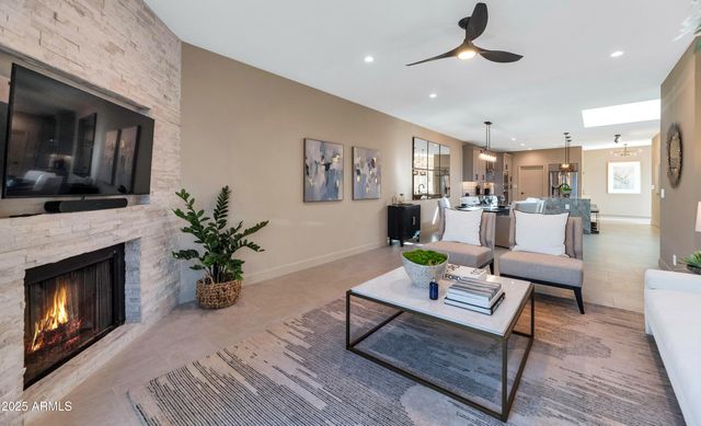 7714 E PLEASANT Run, Scottsdale, AZ 85258