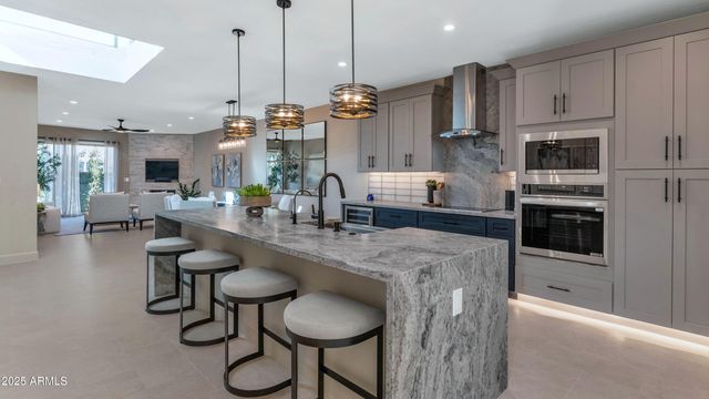 7714 E PLEASANT Run, Scottsdale, AZ 85258