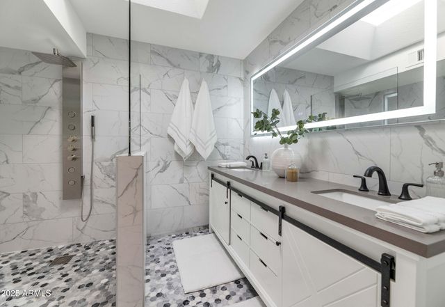 7714 E PLEASANT Run, Scottsdale, AZ 85258