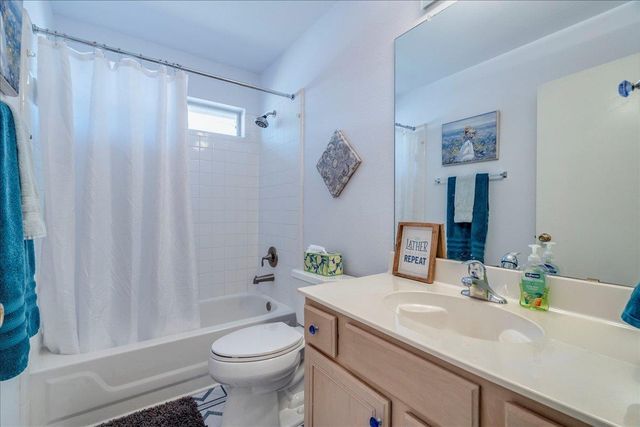 20907 S Gelding LN, Pflugerville, TX 78660