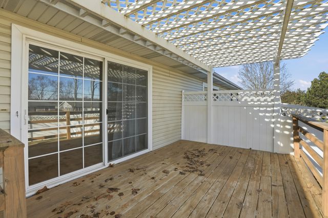 310 Pine Ridge Circle, Lowell, IN 46356