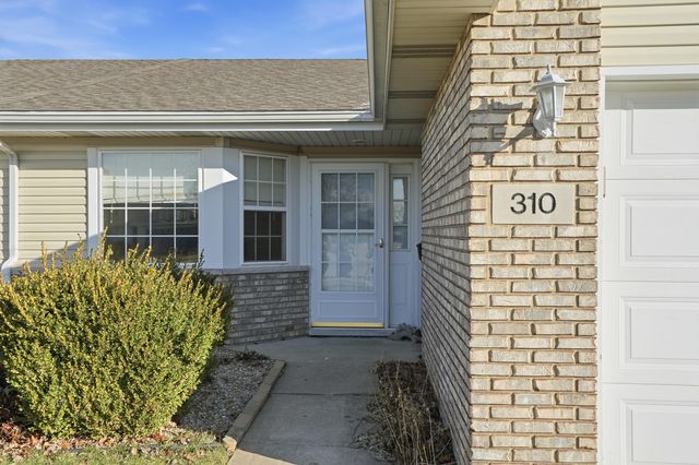 310 Pine Ridge Circle, Lowell, IN 46356