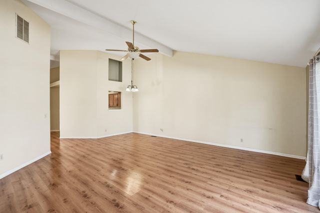 310 Pine Ridge Circle, Lowell, IN 46356