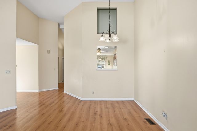 310 Pine Ridge Circle, Lowell, IN 46356