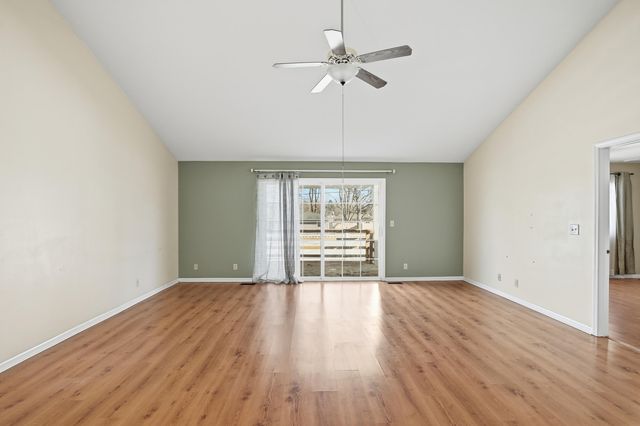 310 Pine Ridge Circle, Lowell, IN 46356