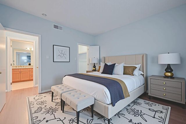 7900 N Stadium Drive 123, Houston, TX 77030