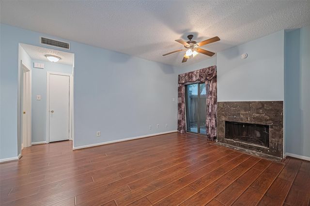 7900 N Stadium Drive 123, Houston, TX 77030